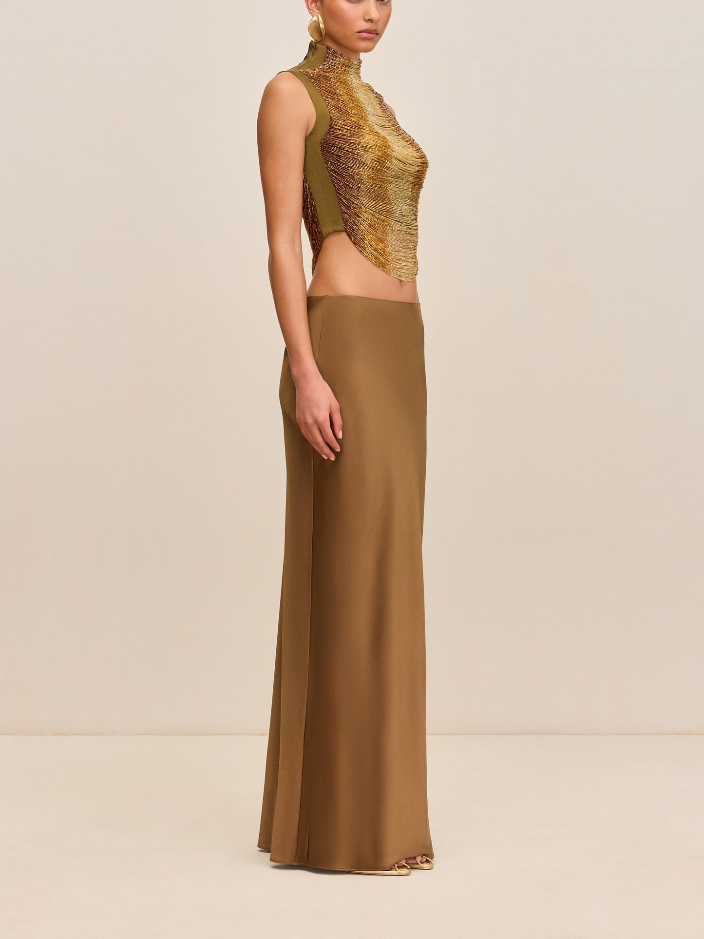 Sleeveless High-neck Fringe Paneled Top &Satin Skirt Set