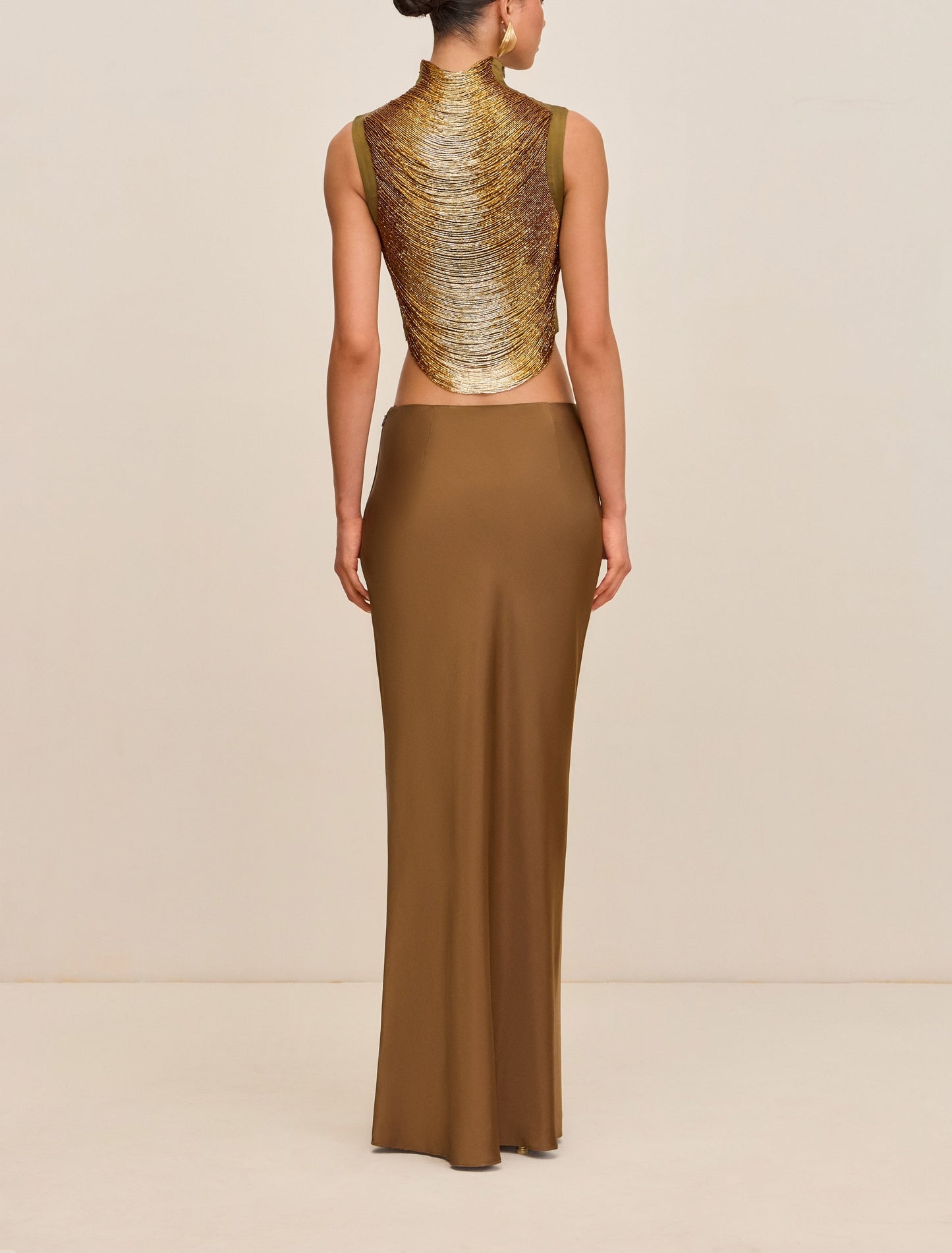 Sleeveless High-neck Fringe Paneled Top &Satin Skirt Set