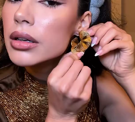 Ginkgo Leaf Metal Glossy Textured Earrings